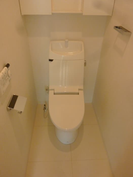 Room image 13