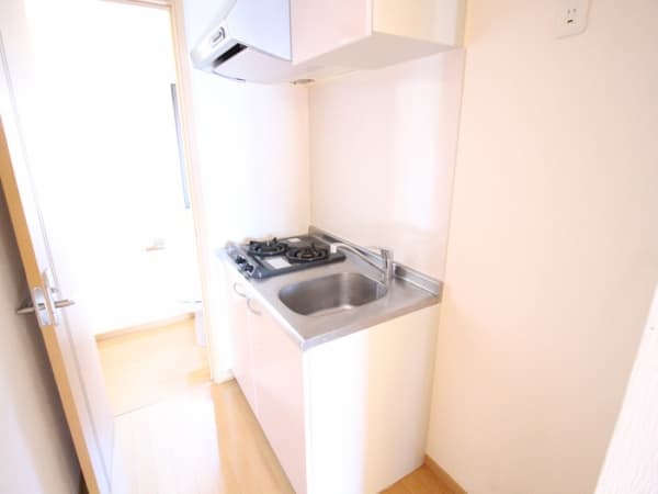 Room image 13