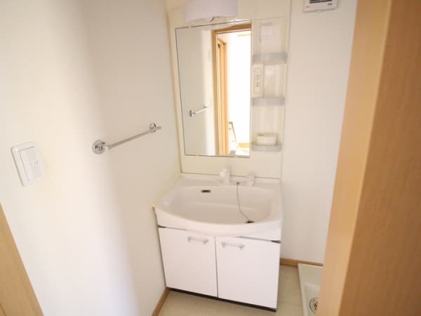 Room image 14