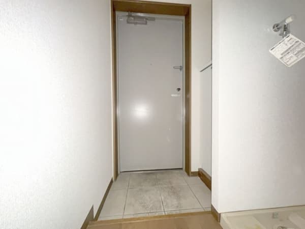 Room image 14