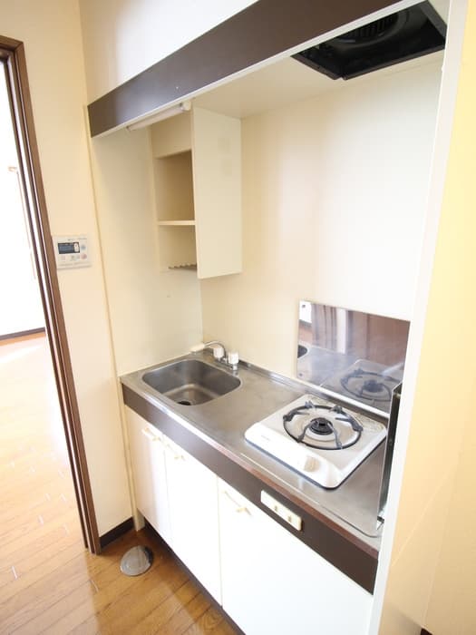 Room image 10