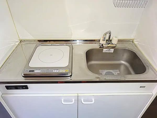 Room image 9