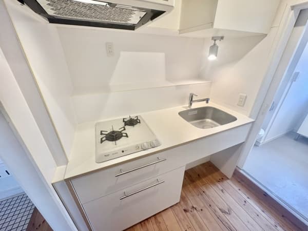 Room image 9