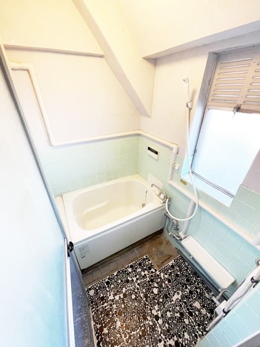 Room image 9