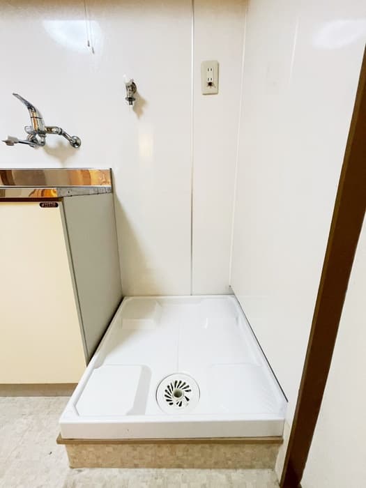 Room image 11
