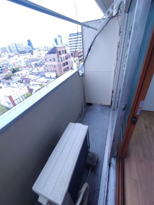 Room image 14