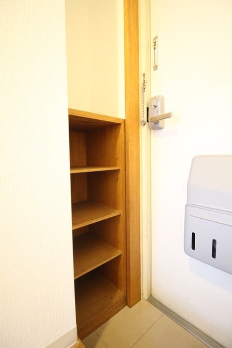 Room image 10