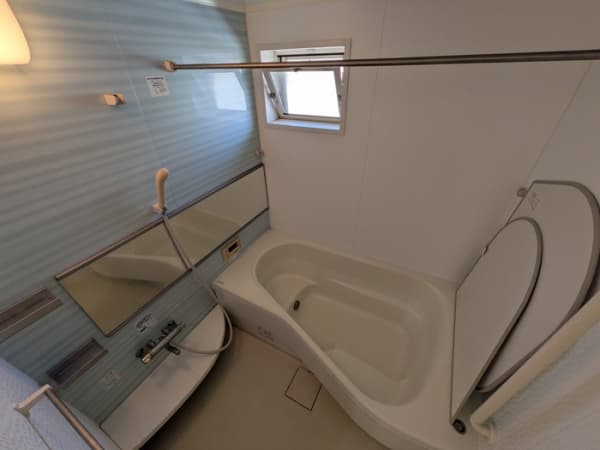 Room image 8