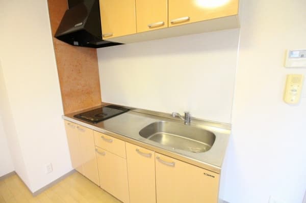 Room image 9