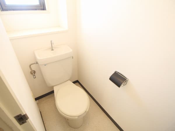Room image 12