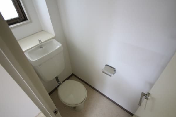 Room image 12