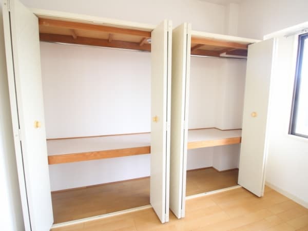 Room image 13