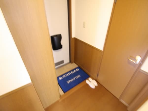 Room image 11