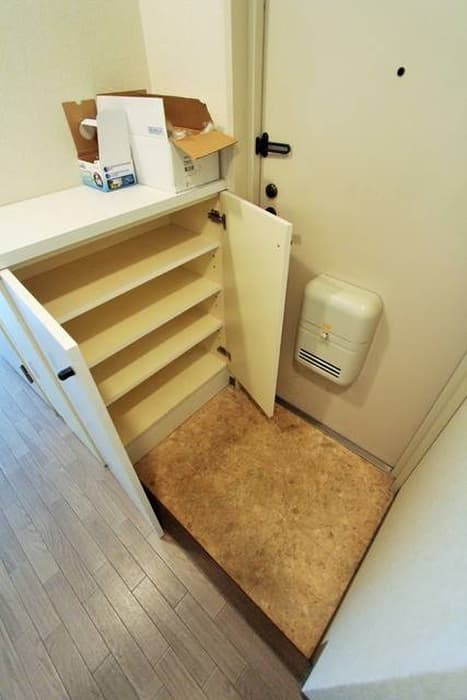 Room image 11