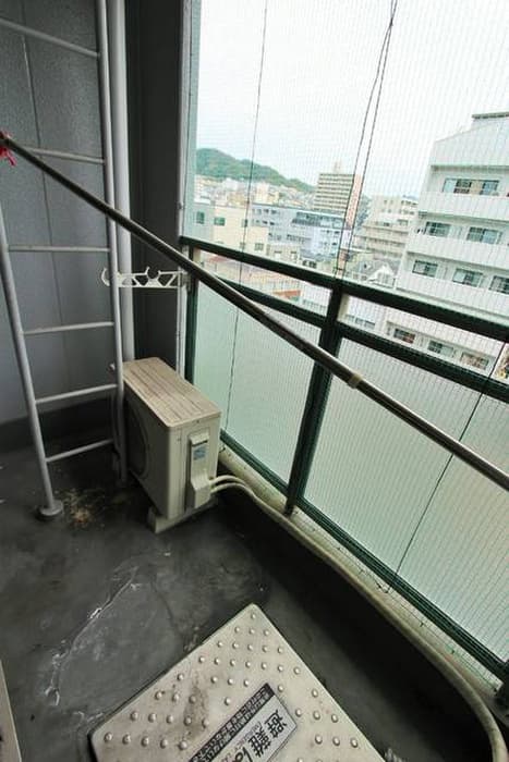 Room image 13