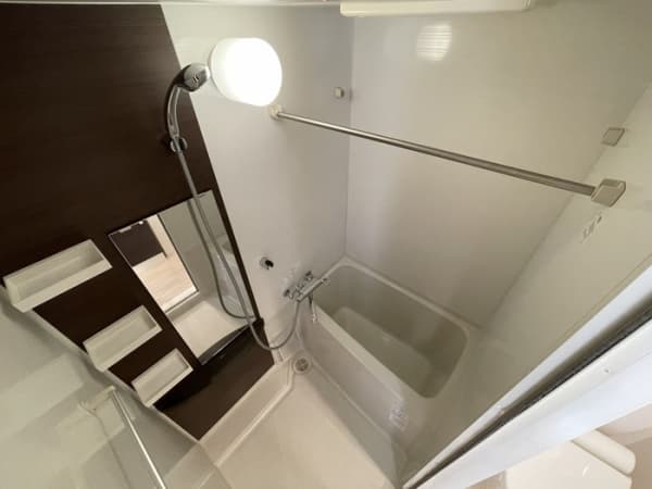 Room image 11