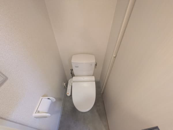 Room image 9