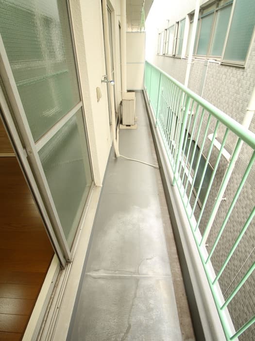 Room image 13