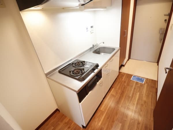 Room image 9