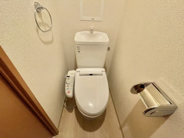 Room image 9