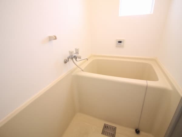 Room image 9