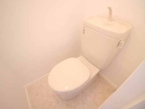 Room image 11
