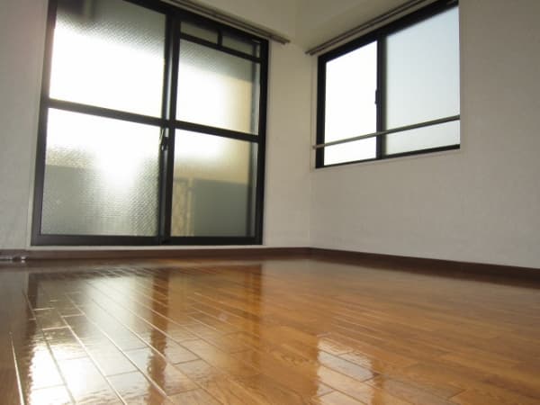 Room image 11