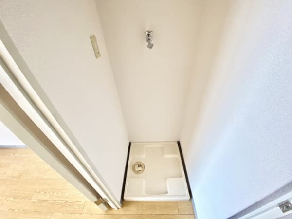 Room image 12
