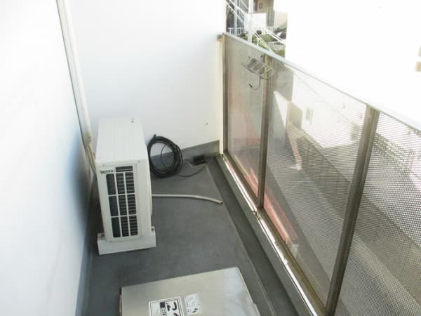 Room image 12