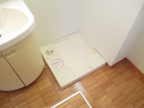 Room image 13