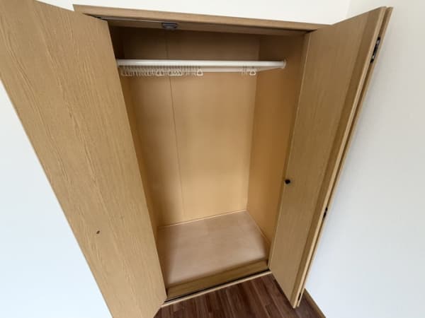 Room image 13
