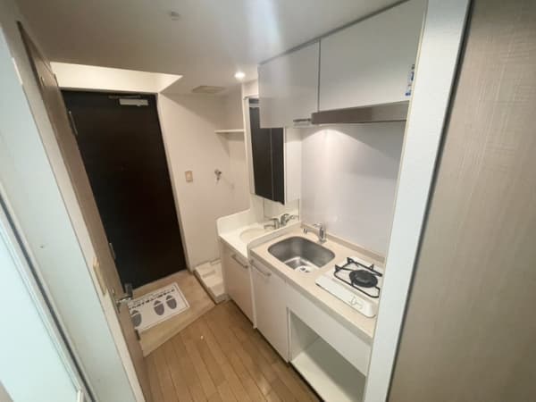 Room image 9
