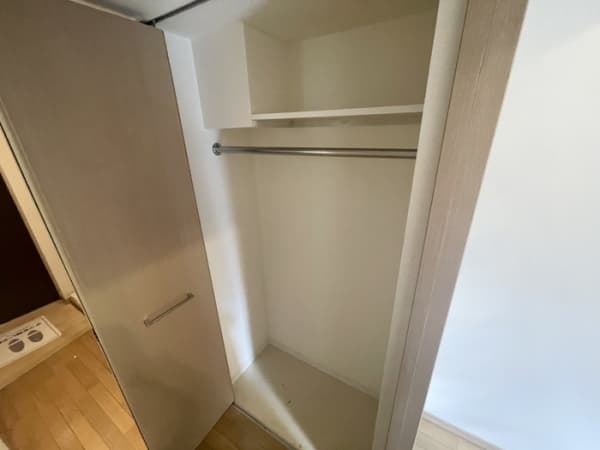 Room image 13