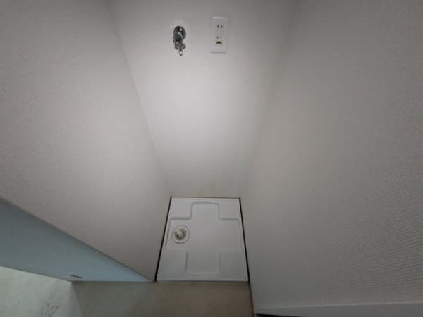 Room image 13