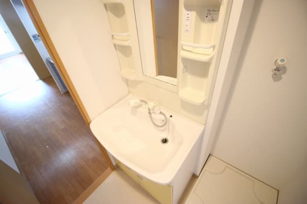 Room image 14