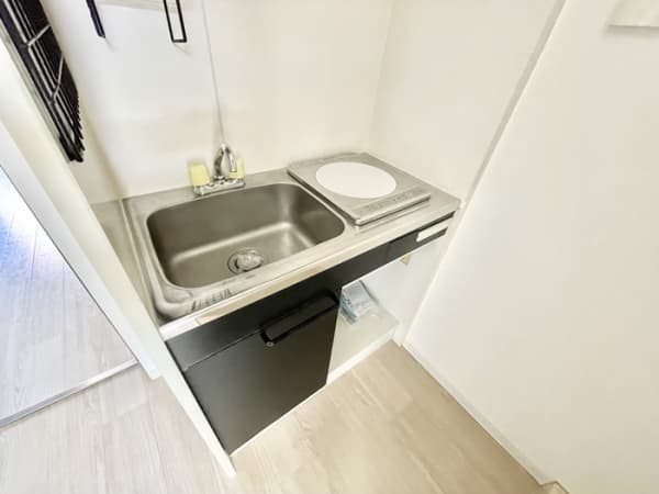 Room image 9