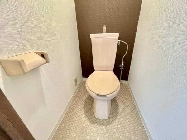 Room image 11
