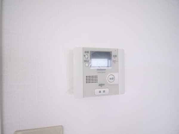 Room image 13