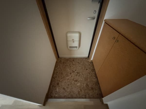 Room image 11
