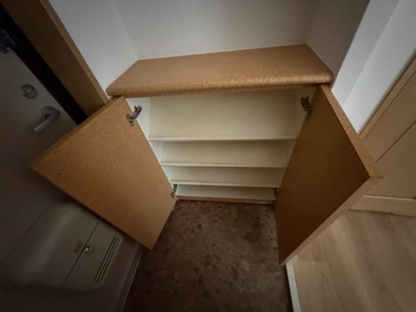 Room image 12