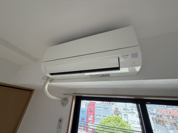 Room image 14
