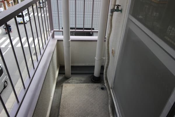 Room image 12