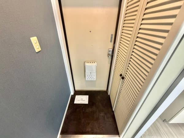 Room image 11