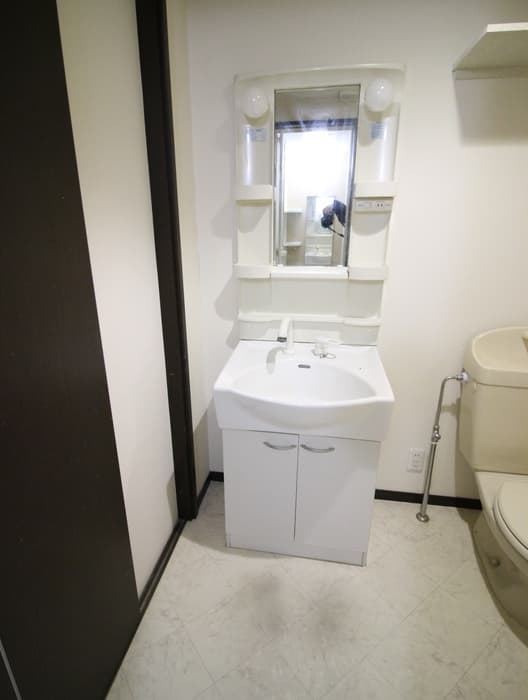 Room image 9