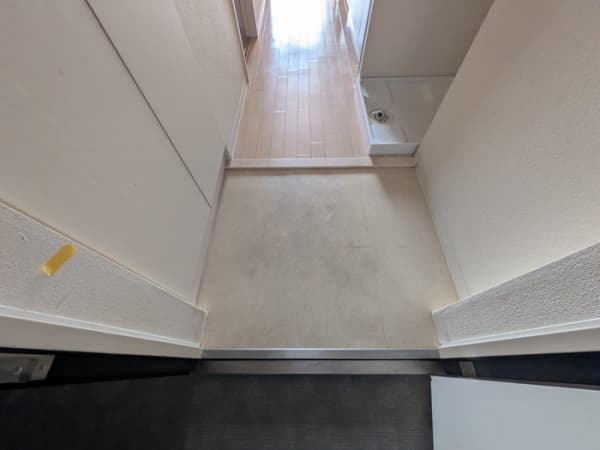 Room image 12