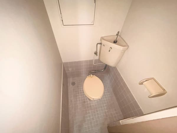 Room image 9