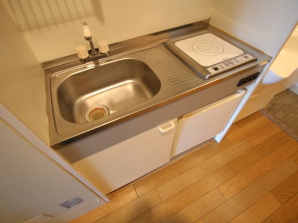 Room image 8