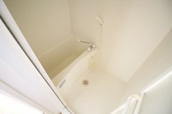 Room image 10