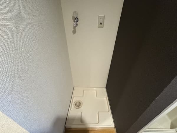 Room image 14