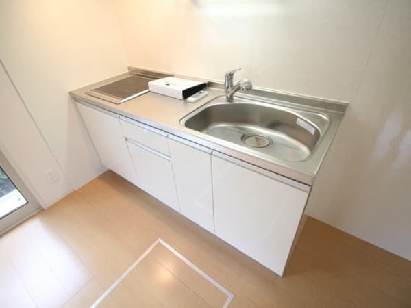 Room image 8